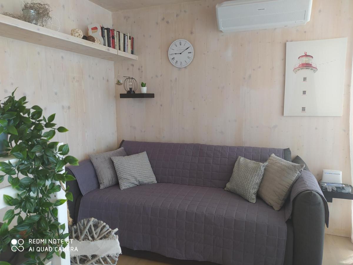 Villa On The Beach باكوشتاني المظهر الخارجي الصورة