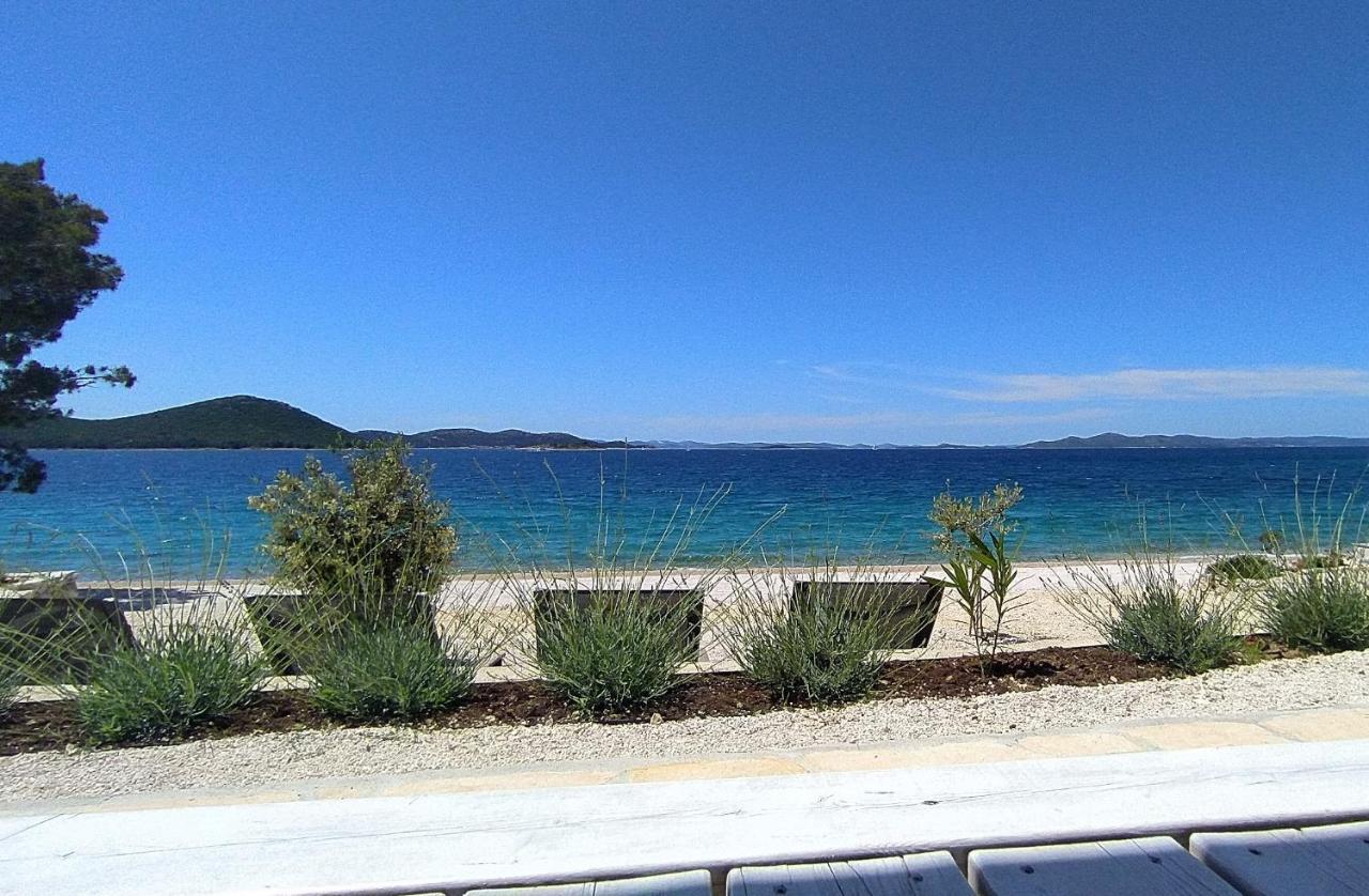 Villa On The Beach باكوشتاني المظهر الخارجي الصورة