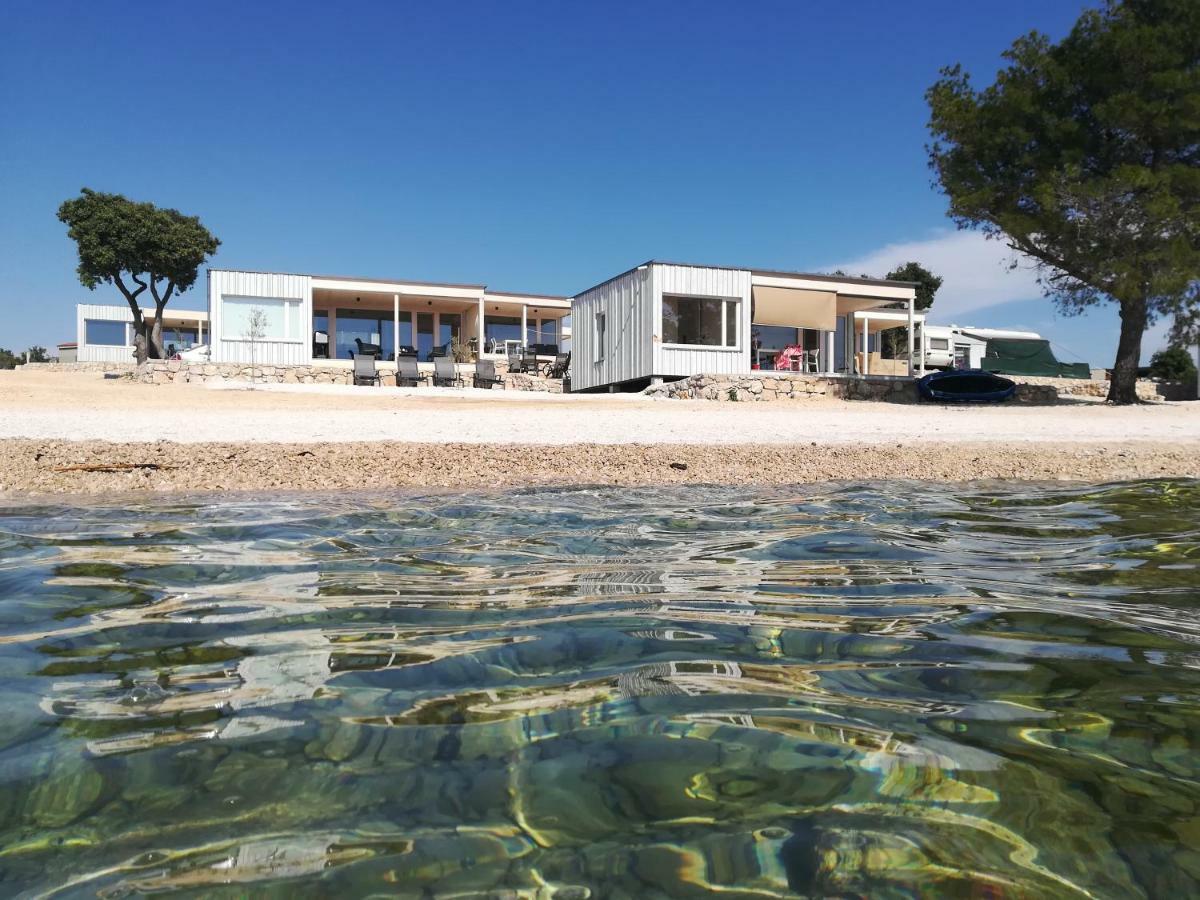Villa On The Beach باكوشتاني المظهر الخارجي الصورة